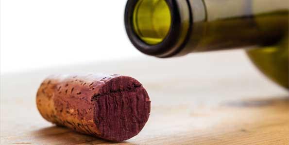 Cork and wine... the perfect marriage? | Corkor