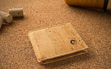 Cork Wallet Review - Just Different and Brilliant - Customer Review | Corkor