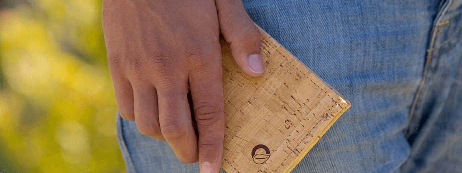 Sometimes a Front Pocket Wallet is All You Need | Corkor