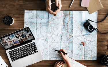 Travel Wallet: Your New Vegan Traveling Companion - Corkor