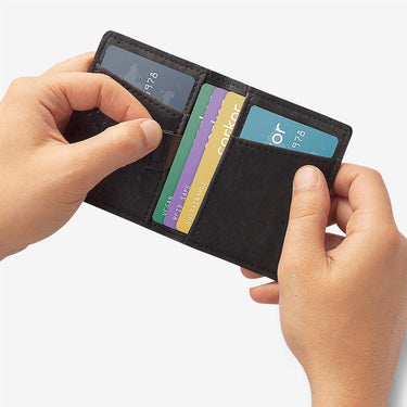 Minimalist Wallet - Corkor #color_black