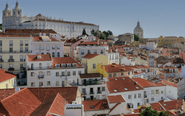 Eco Travelling in Lisbon, Portugal | Corkor