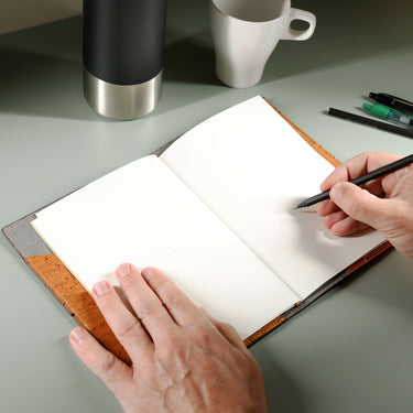 Corkor-A5-Cork-Portfolio-brown #color_brown