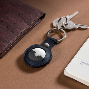Airtag Keychain for Apple | Cork