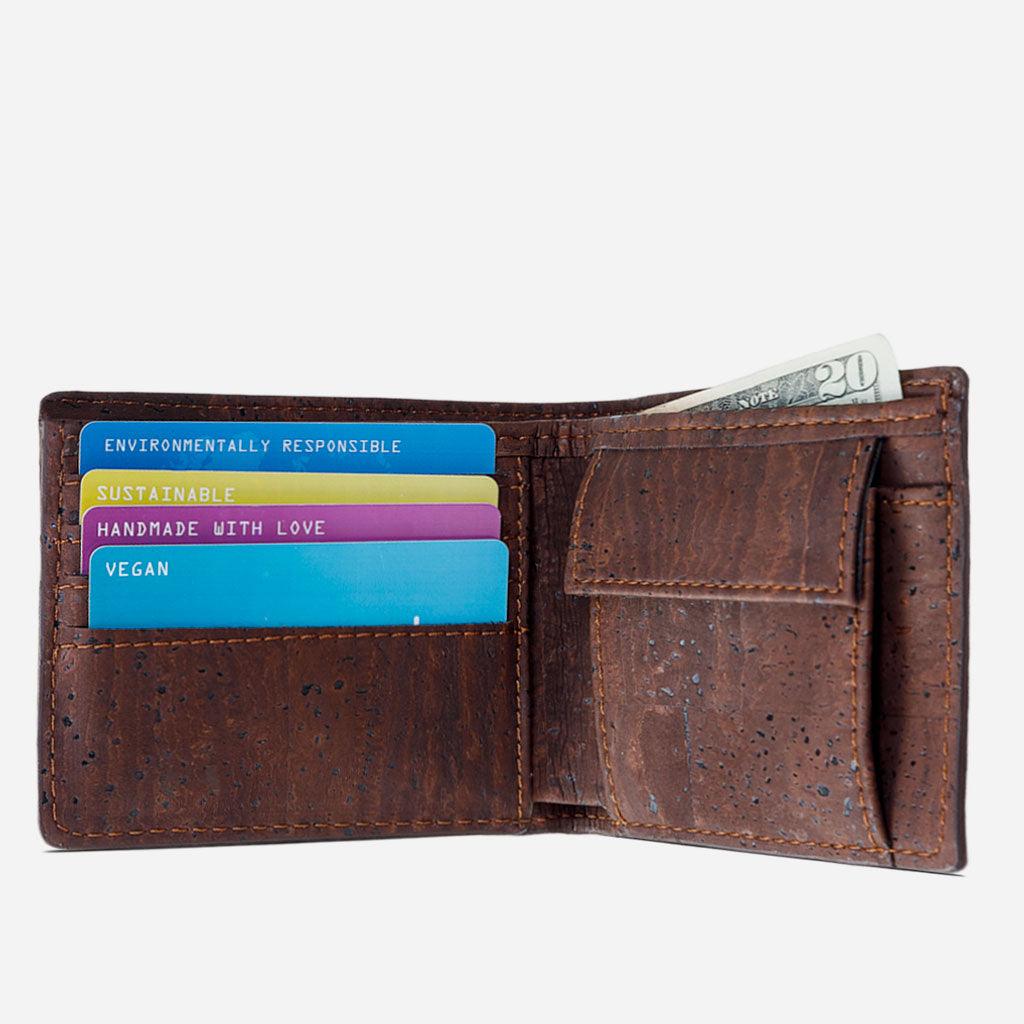 Corkor Kurk Bifold Portemonnee voor Heren -RFID-blokkering - Veganistisch leer - wreedheidsvrij - Milieuvriendelijk - Zwart, Bruin, Light Brown, Kurk Portemonnee Corkor Kurk Bifold Portemonnee voor Heren -RFID-blokkering - Veganistisch leer - wreedheidsvrij - Milieuvriendelijk - Zwart, Bruin, Light Brown, Kurk Portemonnee